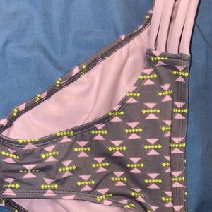 Women’s medium bathing suit